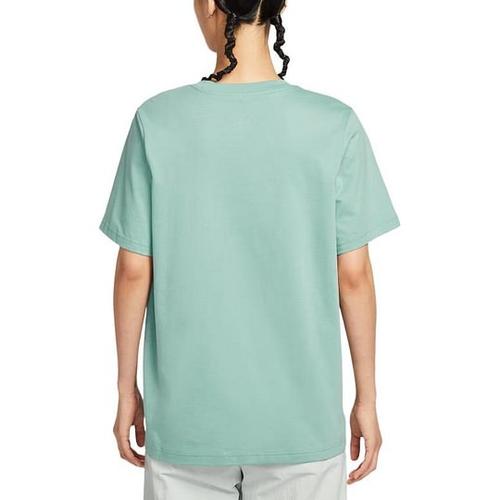 Nike Sportswear Essential Women's T Shirt FD4150-017