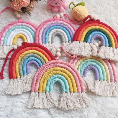 Handgefertigte gewebte Baumwollseil-Regenbogenquasten-Perlenanhänger im Boho-Stil Regenbogenzimmer-Wandbehang Feiertagsdekoration