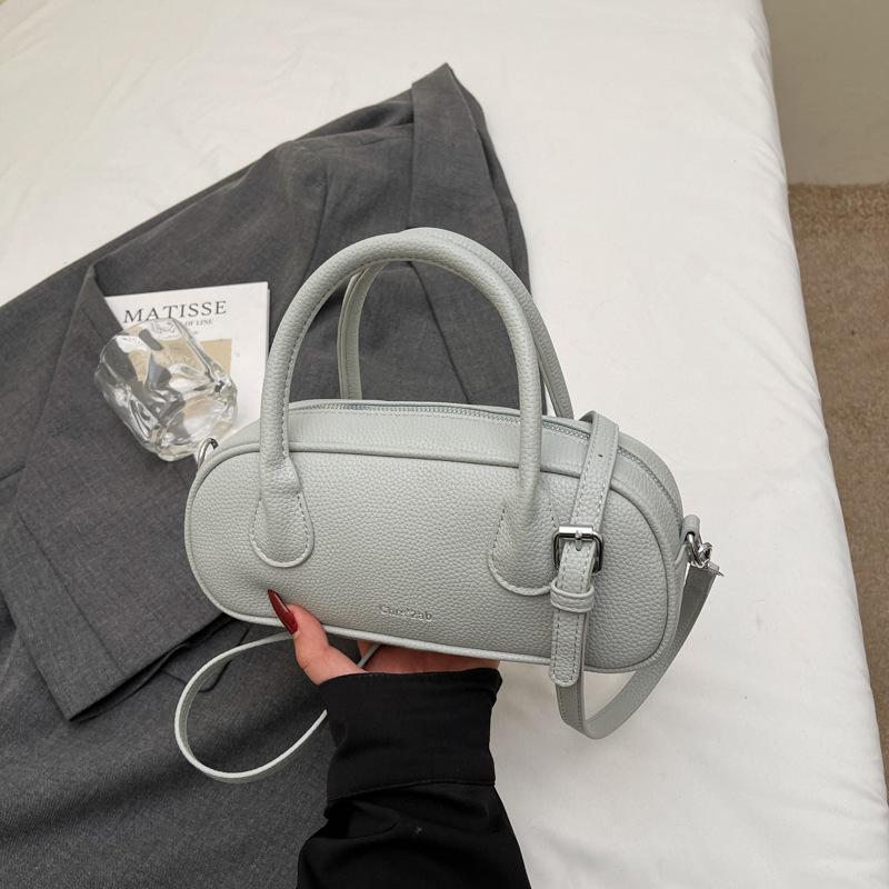 High-end niche bag women's new fashion summer shoulder messenger bag portable commuter pillow bag