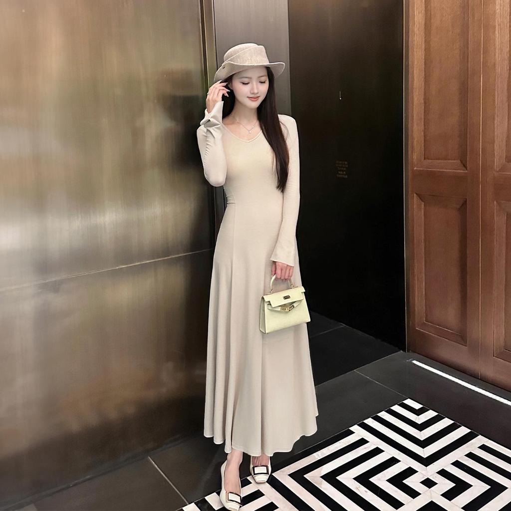 Women's Slim-Fit V-Neck Long Dress - New Autumn/Winter Cotton Base Layer