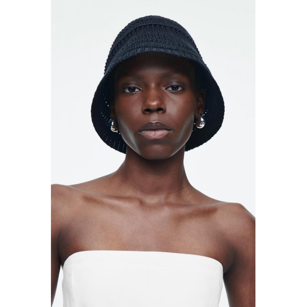 

COS Japan вязаная панама с заостренным хвостом