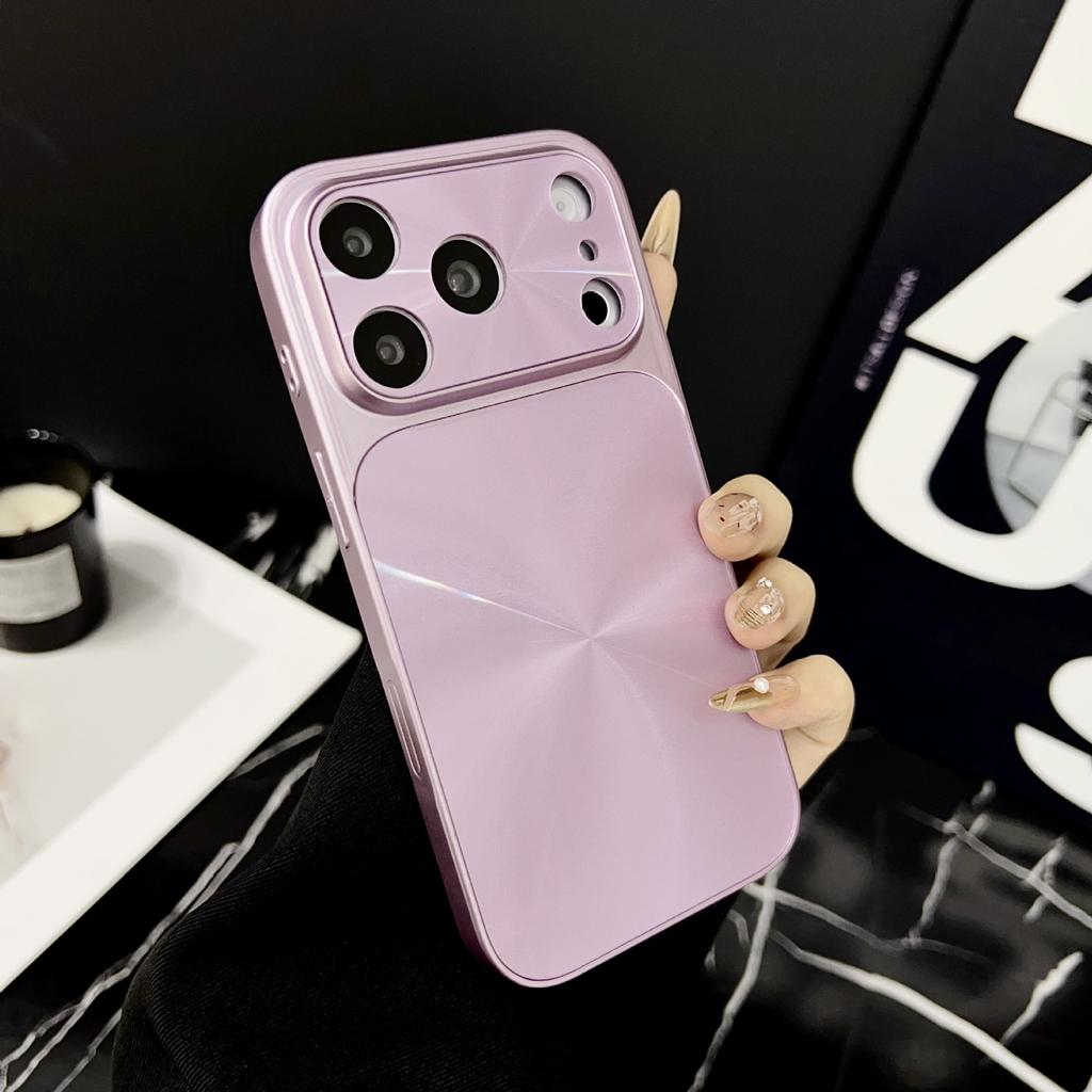 The new iPhone17promax colorful CD pattern mobile phone case is suitable for Apple's 16-second enlarged window hard case