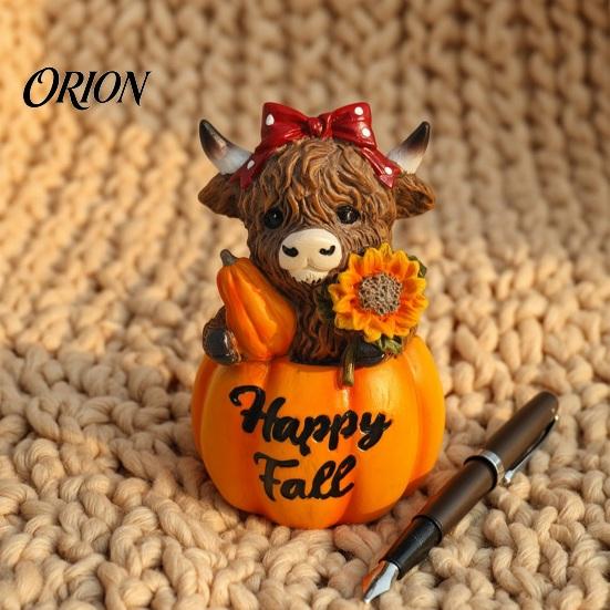 Autumn Harvest Pumpkin Decor Highland Cow Ornament, Resin Desktop Figurine Decorations, Creative Thanksgiving Table Centerpiece for Home Theme