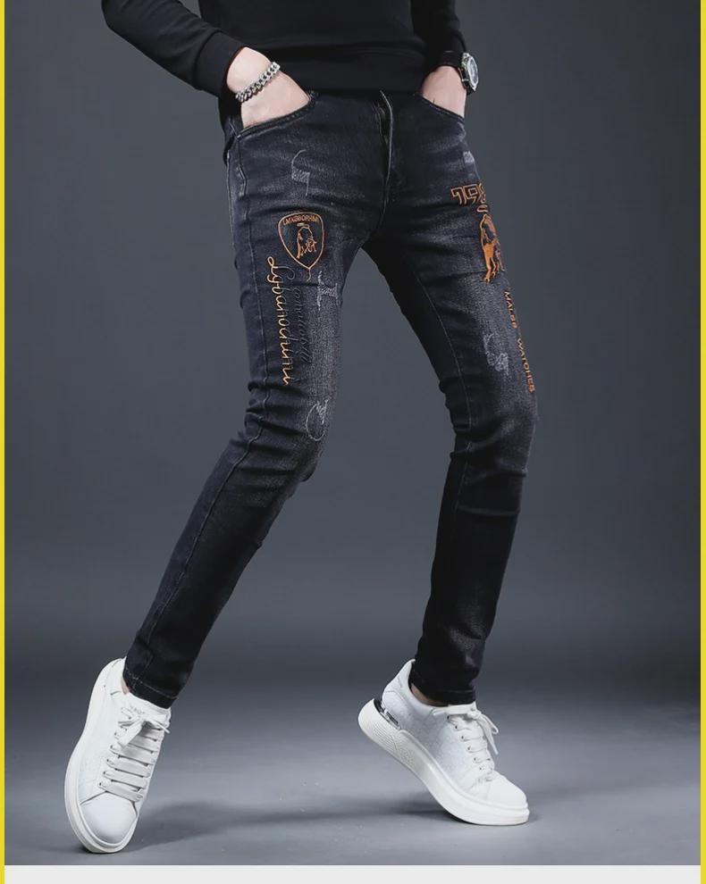 Ανδρικό τζιν παντελόνι με φθαρμένη γραμμή και μπαλώματα