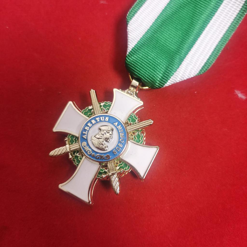 Réplica del escudo de armas del Reino de Sajonia en los primeros días de la Primera Guerra Mundial