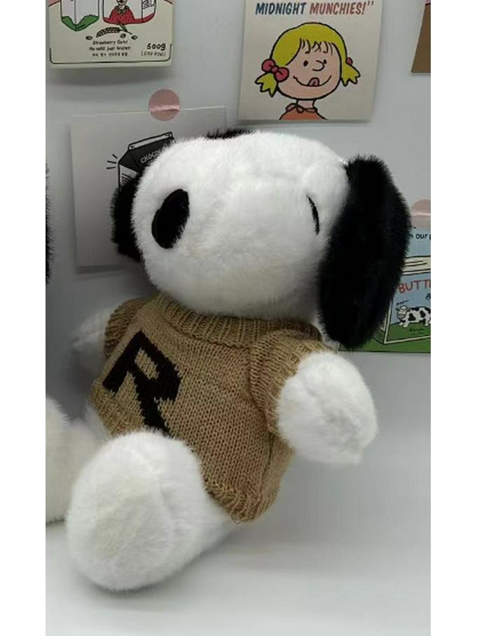 Adorable Snoopy Plush Doll - Cartoon Stuffed Toy