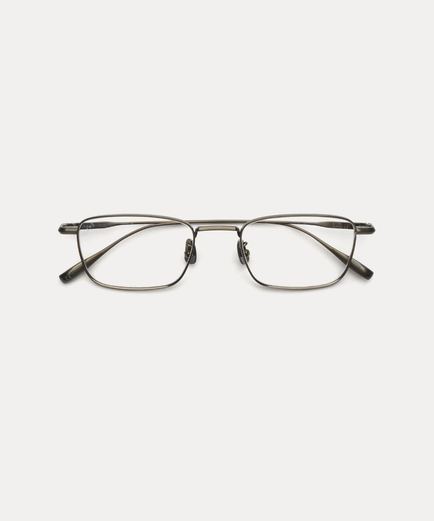 Laeswi Alfred C3_Made In Japan