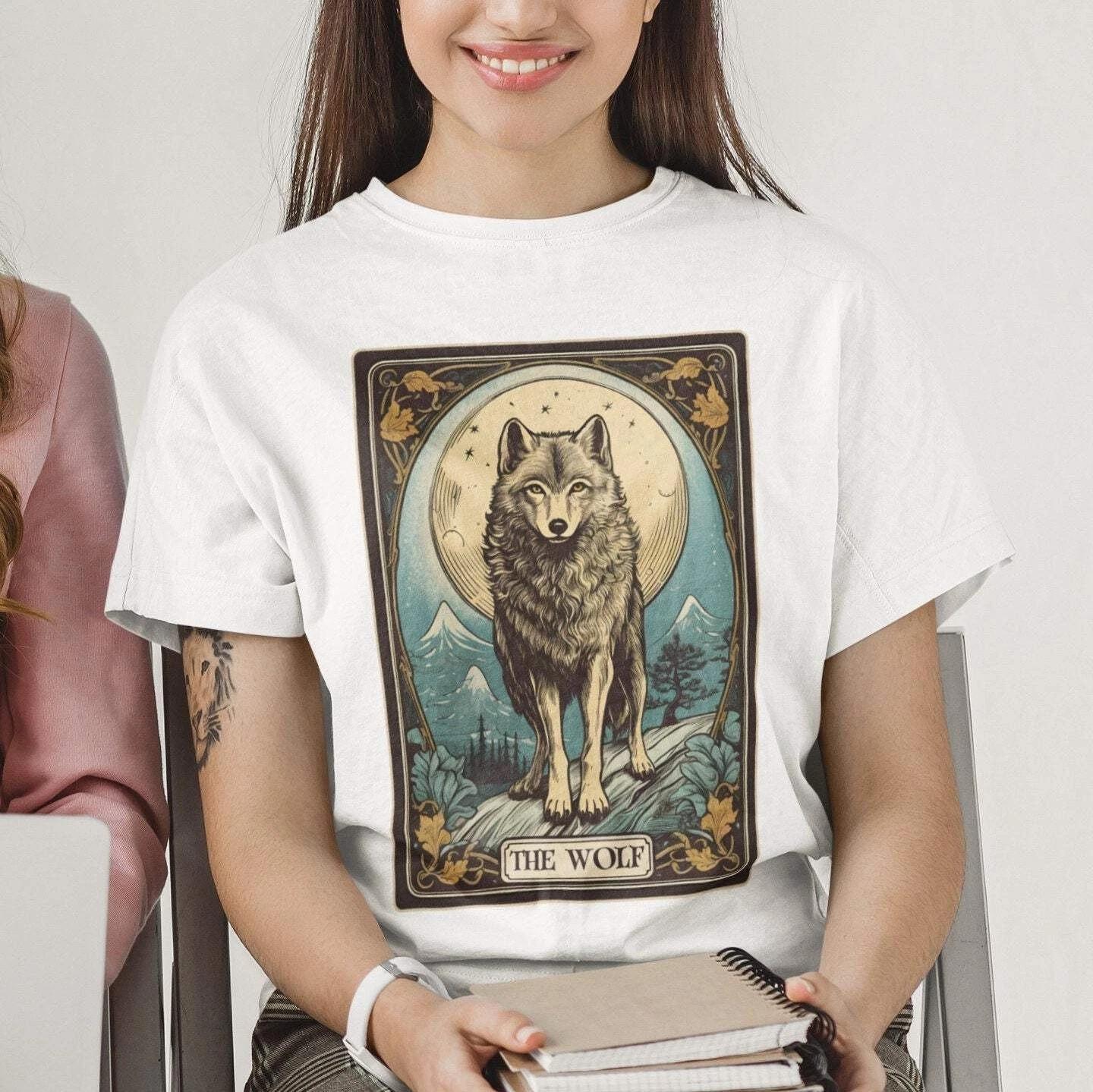 The Wolf Tarot Card T-Shirt L