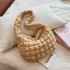 Große Kapazität Mehrfach-Taschen Baumwollgepolsterte Umhängetasche - Damen Herbst/Winter Weiche Plissierte Schultertasche