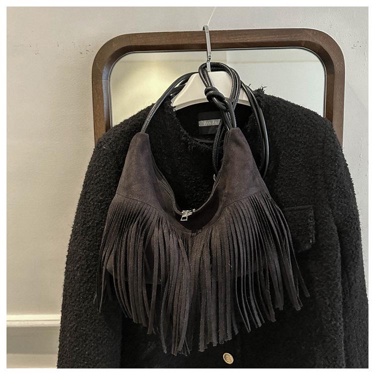 Bohemian Fringe Crossbody Bag - 2023 Winter Collection for Women