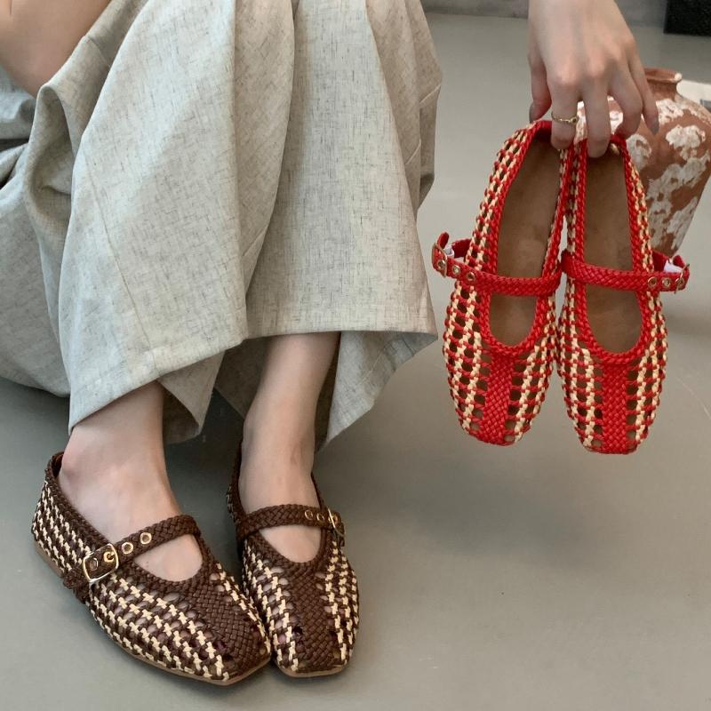 Fashion Handwoven Mixed Colors Hollow Ballet Flats Women Round Toe Buckle Mary Jane Shoes Comfort Brand Designer Loafers Sandals
