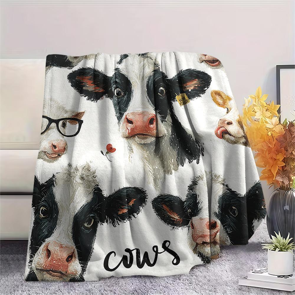 

Cattle Print Flannel Blanket, High quality Comfortable for All Seasons, Home Decor, Warmth and Comfort, Perfect for Christmas Gifts 80cm x 120cm
