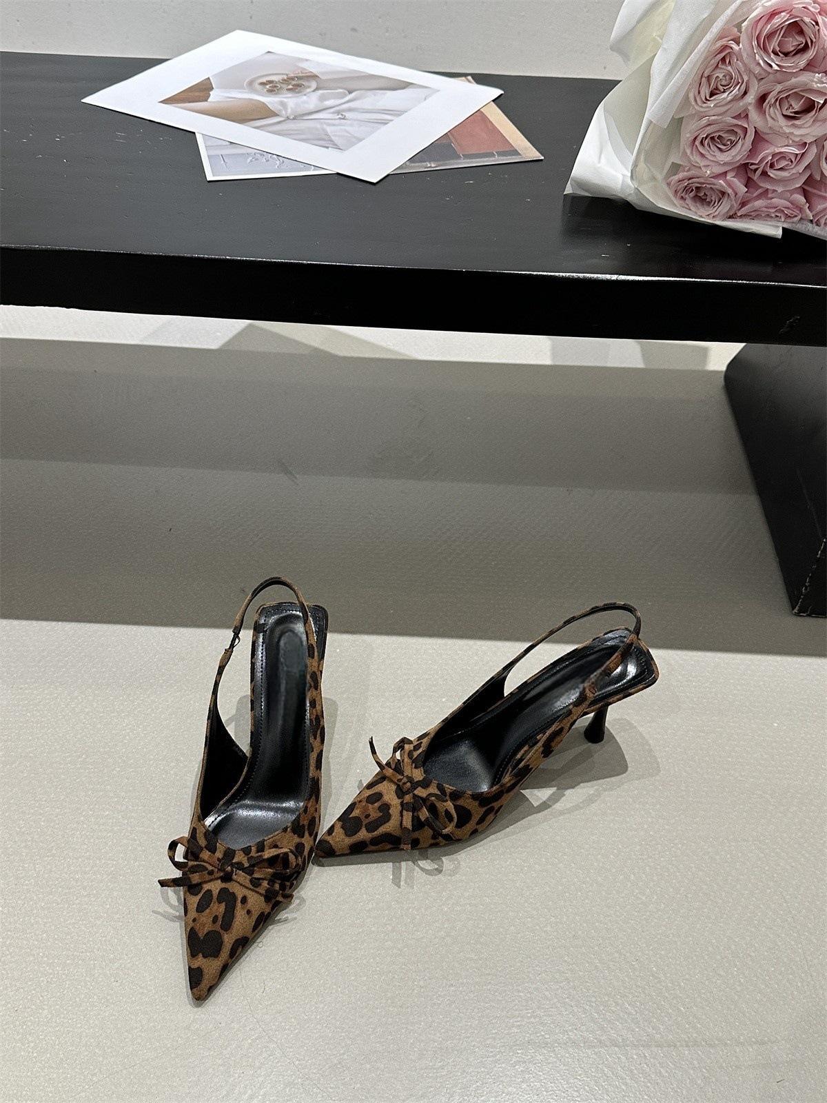 

Нишевые туфли на высоком каблуке с леопардовым принтом, сумка, сандалии с головой, туфельки феи, весна-лето 2025, новый сезон, бант с юбкой, одинарные туфли 40 леопардовый