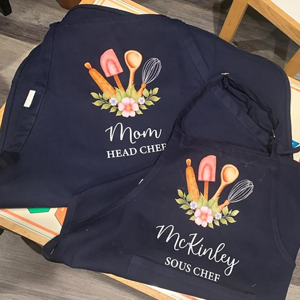 Cutom Mommy and Me Aprons Matching Apron Mama Head Chef Cute Children Birthday Party BBQ Kitchen Decor Baking Cooking Supplies