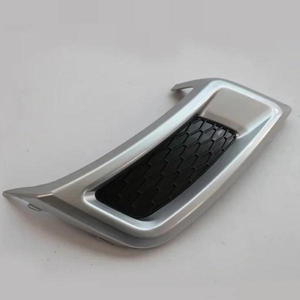 

LR127492 Right Exhaust Pipe Cover for 20-24 Land Rover Discovery Sport L550 None