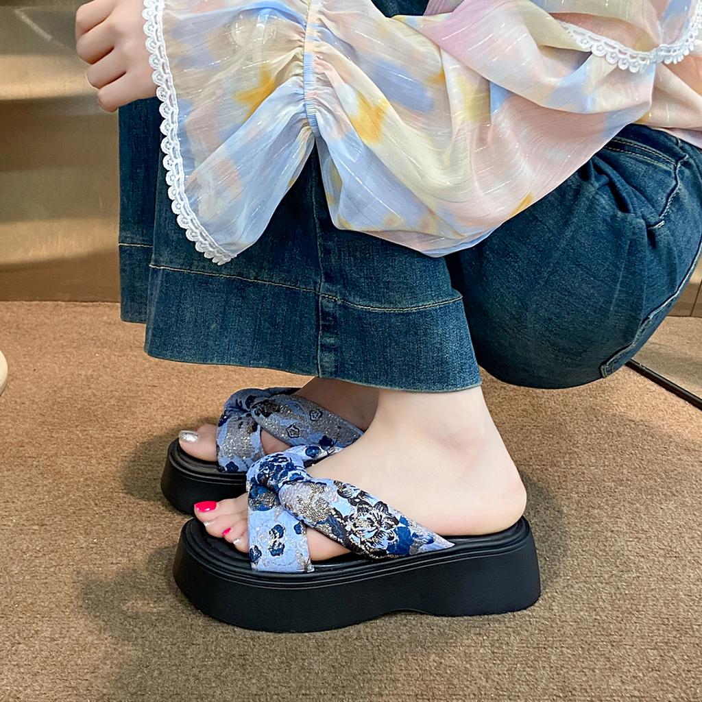 Thick Soled Slippers for Women Summer Chain Denim Chunky Heel Cross Slides Open Toe Outdoor Beach Woman Walking Slides