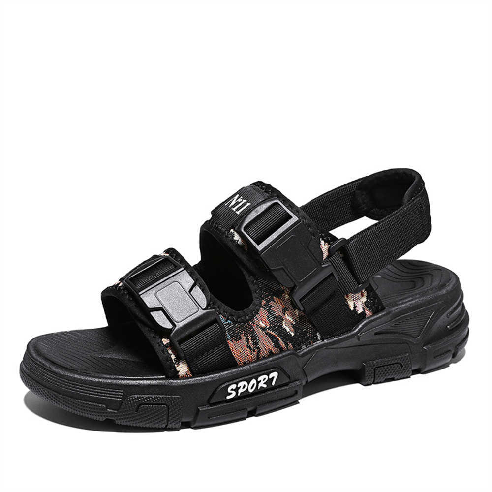Fashion Light Sling Back Man's Sandals Luxury Designer Custom Flip Flops Shoes Black And White Sneakers Sports Particular Cheap