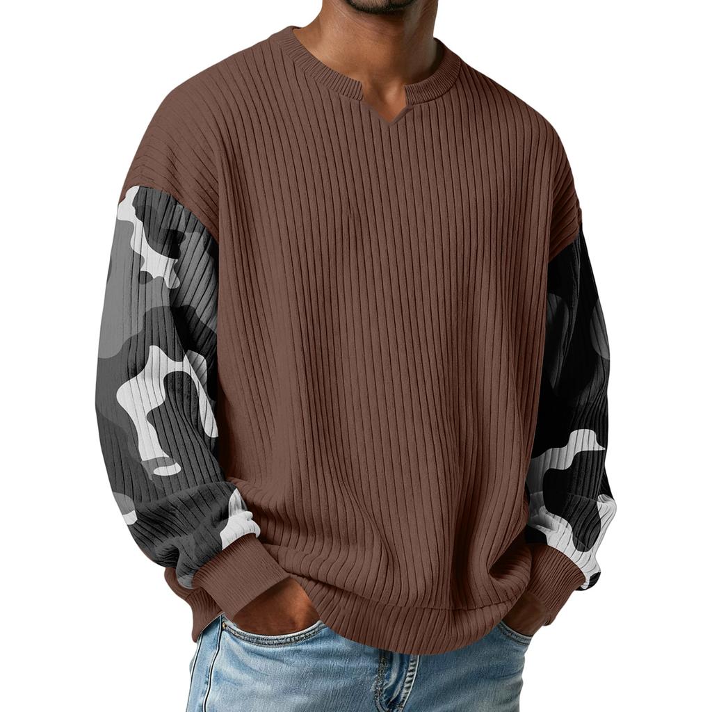 Herrtröja med snygg, ribbad och texturerad långärmad kamouflagemönster