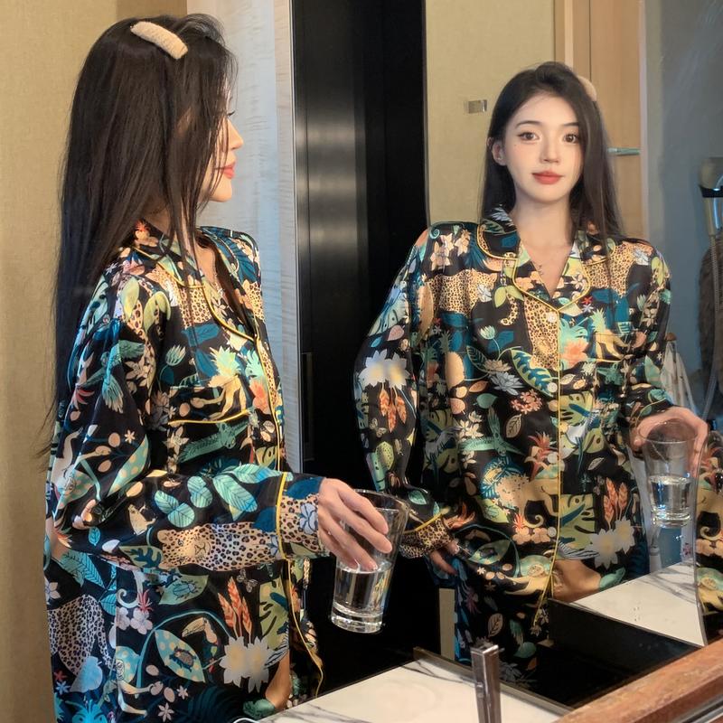 Pajamas Women's Satin Long-sleeved Pajamas Pajamas Suit Flower Printed High-grade Ice Silk Can Be Worn Outside Home Wear Pajamas