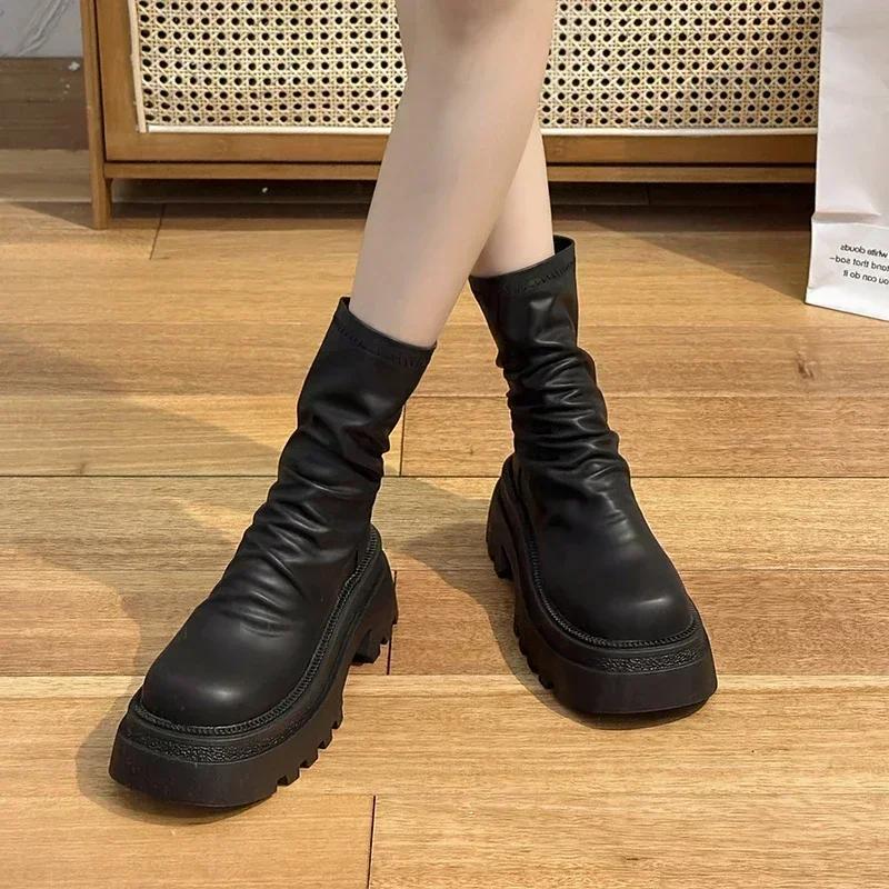 Fashion Platform Heel Women Short Booties Fashion Back Zippers Ankle Booties Retro Style Autumn Winter Female Shoes