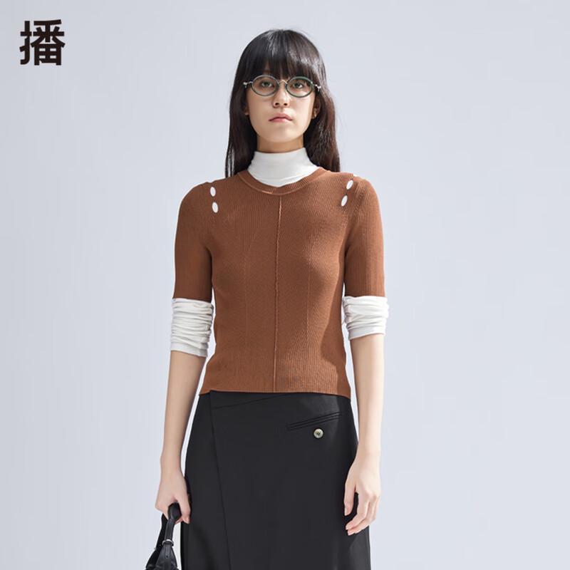 

Broadcast French Style Short Sleeve Knit Top M
