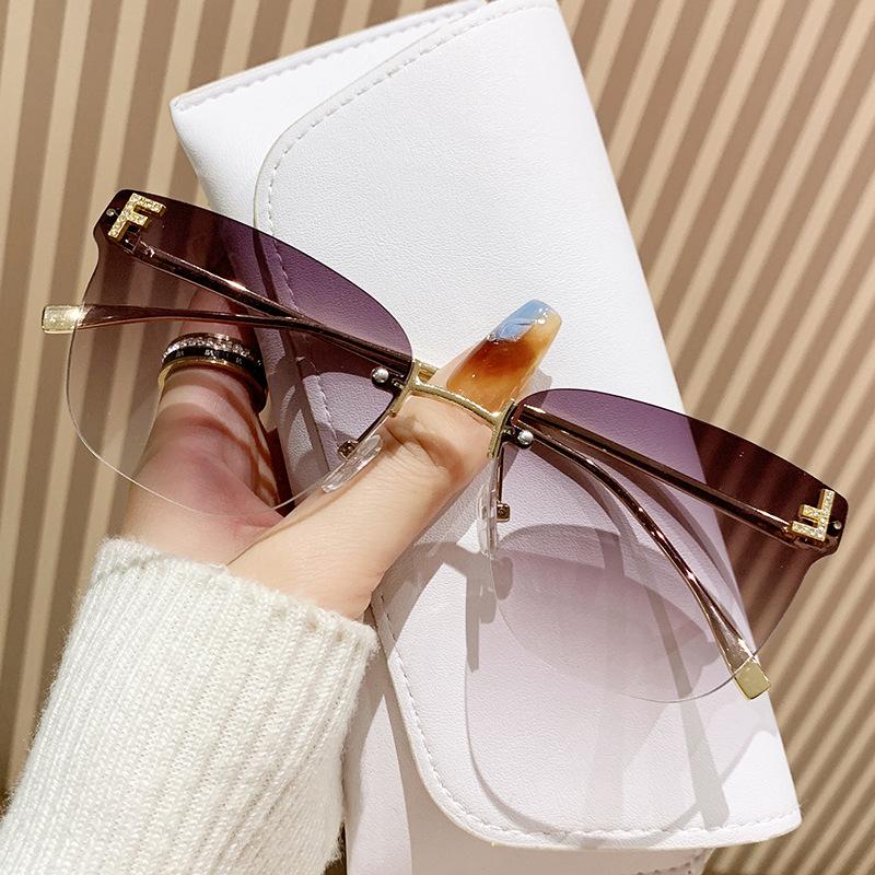 Diamond-encrusted F-letter frameless sunglasses ins wind fashion sunglasses high-end metal sunglasses women's one