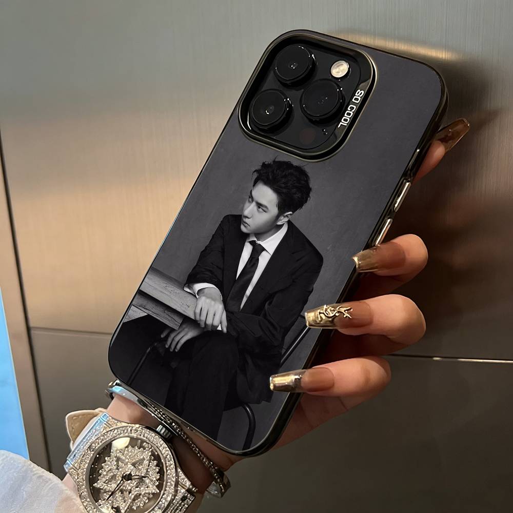 Young pop idol-W-Y-B-W-ang Yibo Phone Case For IPhone17 16 11 12 13 14 15 16 Pro Max Plus Cover Colored Silver Funda Bumber