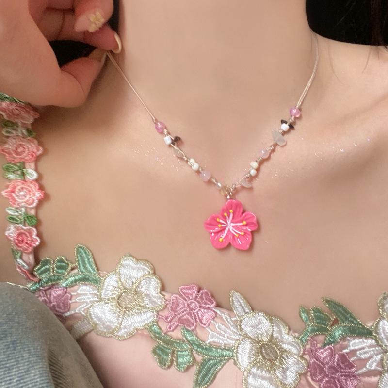 Spring Cherry Blossom Colorful Dopamine Shell Flower Necklace with Clavicle Chain for Summer Seaside Vacation