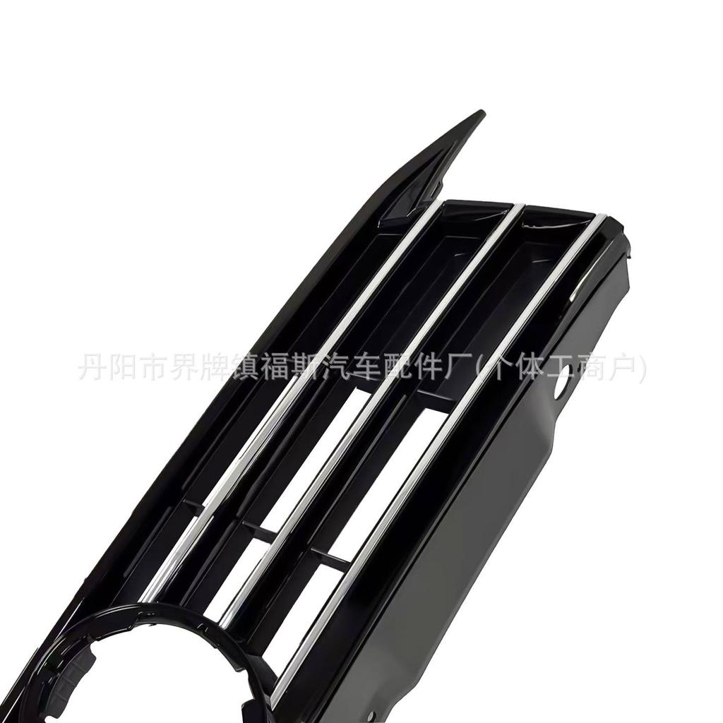 Chromowana Siatka Grilla do VW Jetta 2015-2018 Przód 16D853651AJ