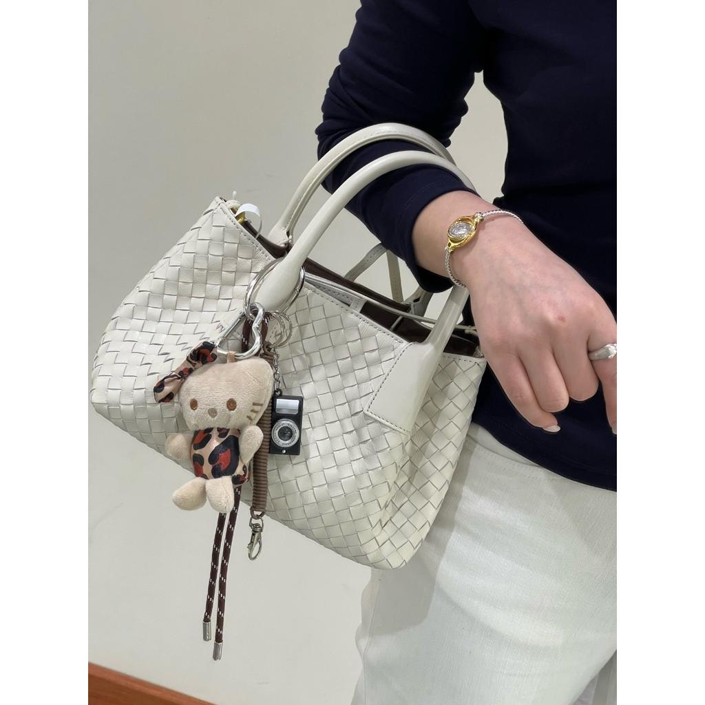 Versatile women's bag, sheepskin woven cabbage basket bag, fashion tote bag, single piece crossbody bag, handbag woman