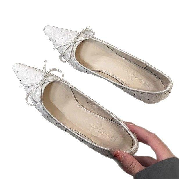 2025 Kitten Heel Temperament French with Skirt Light Mouth Single Shoes Pointed Black Bright Diamond Stiletto High Heels Women