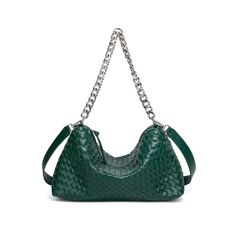 

2025 новая плетеная вручную сумка модная цепочка большая вместимость на плечо под мышку персонализированная универсальная сумка