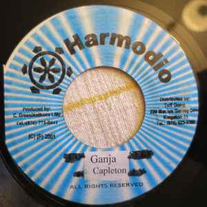 

7inch Record CAPLETON - Ganja NONE Harmodio 2001 Jamaica Reggae, Ska & Dub Used