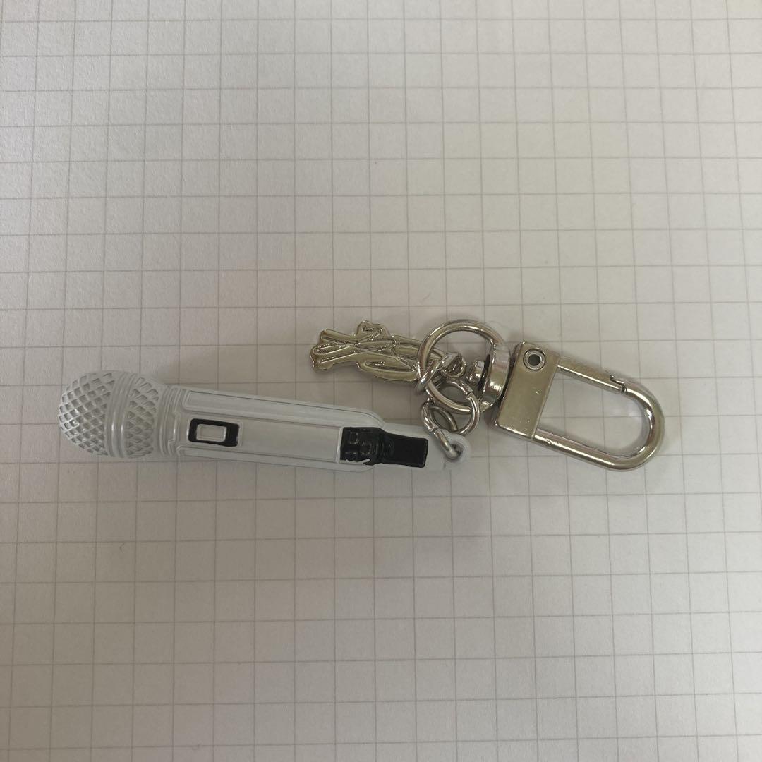 

[USED] enhypen unseen microphone key ring sunghoon