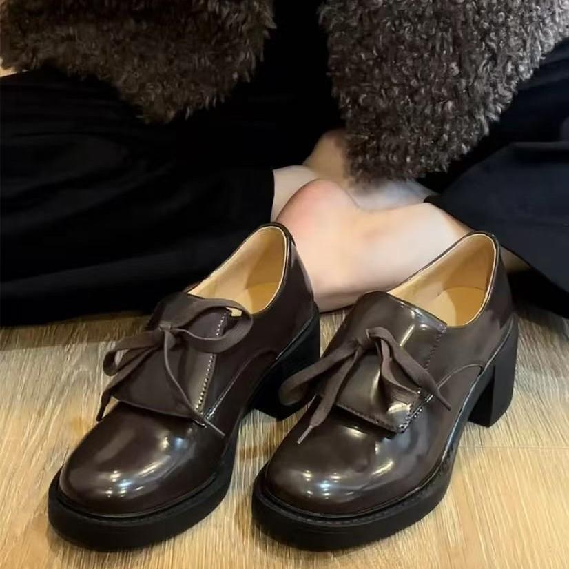 

Версия из коровьей кожи~ Туфли-лодочки на высоком каблуке с бантом в балетном стиле, маленькие кожаные туфли на толстом каблуке, женские туфли на платформе, лоферы в британском стиле, женская обувь 40 коричневый