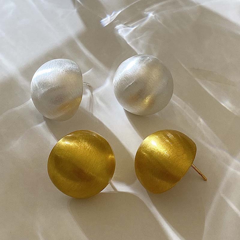 Frosted Gold Brushed Half Metal Big Ball Round Earrings for Women Retro Unique Creative Versatile Accessories Brincos