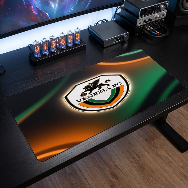 Venezia FC Football Print Large Mouse Pad, Anti-Slip Extended Gaming Desk Mat for Office Home