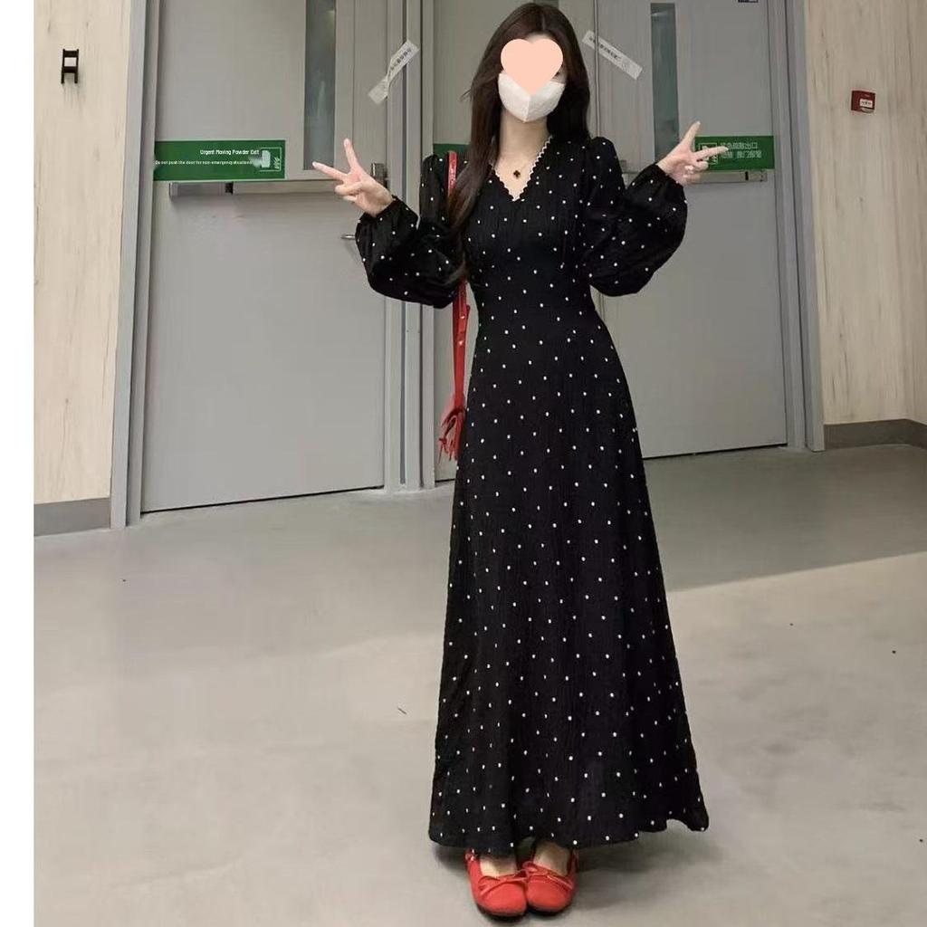 Elegant Floral Long Sleeve Plus Size Dress with Tie-Up Waist