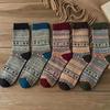 1/5 Pairs Casual Socks EU Size 38-43 Retro Pattern Autumn/Winter Round Neck Socks Ethnic Style Women Comfortable