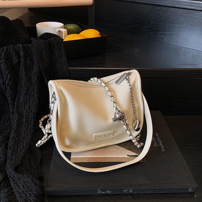 Small bag women's new summer versatile chain messenger bag high-end portable pillow bag