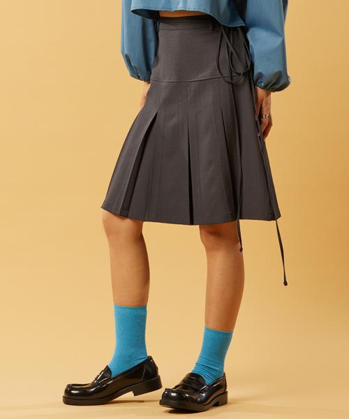 Collet Ribbon Keyring Midi Pleated Long Skirt [Charcoal]