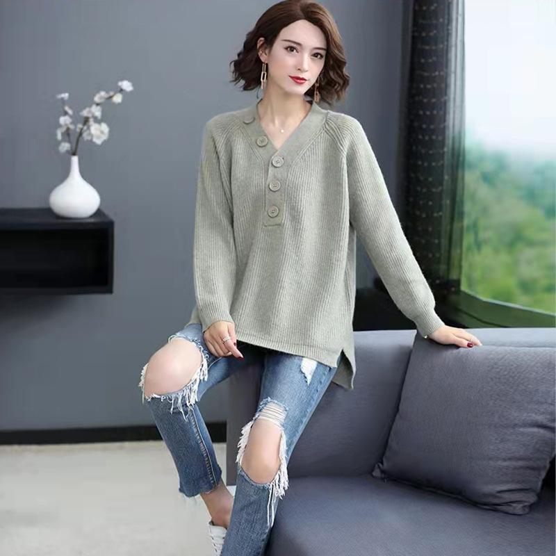 Women's V-neck Pullover Sweater Autumn New Style Loose and Thick Single Breasted Knitted Sweater