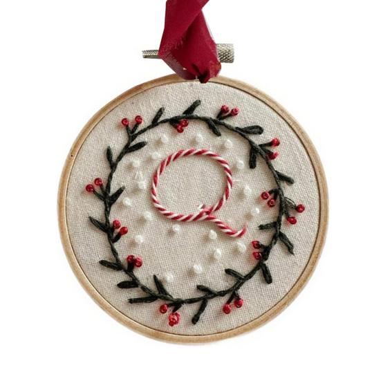 DIY Embroidered Christmas Ornaments Personalized Initial A–Z Monogram Embroidery Set Mini Handmade Christmas Embroidery