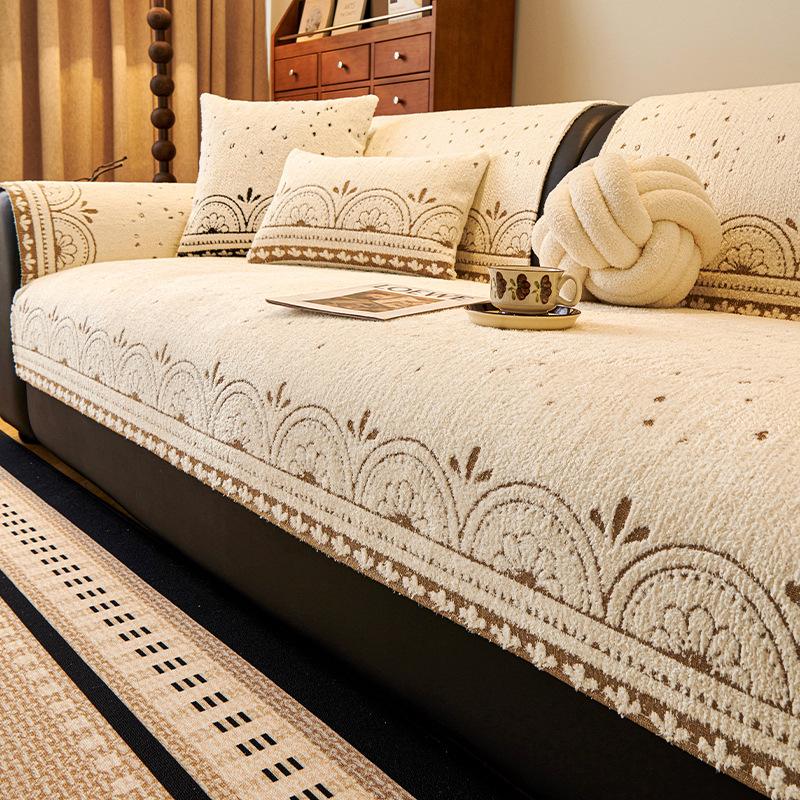 

Утолщенная бархатная подушка на диван с полукраем Новый чехол для кожаного дивана прямого кроя Ткань-чехол Зимняя нескользящая накладка на сиденье Ткань-чехол Полотенце 70*70cm