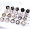10 Stücke Freies Nähen Perle Strass Knopf Brosche Verhindern Unbeabsichtigte Exposition Tasten Broschen Pins Abzeichen Manschettenknöpfe Hemd Knopf