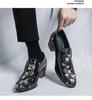 Men's Ethnic Style Autumn Floral Leather Shoes - Pointed Toe, Increased Height, Large Size, Formal & Casual, European & American Design.