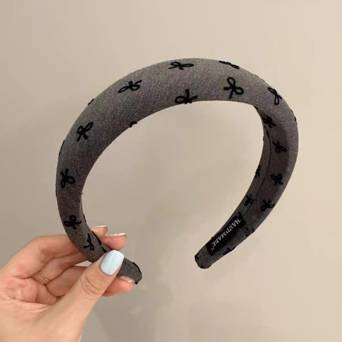 

Серая повязка на голову с бантом, простая и изысканная, для умывания, повязка для прижимания волос, темперамент с высоким сводом черепа, заколка, аксессуары для волос