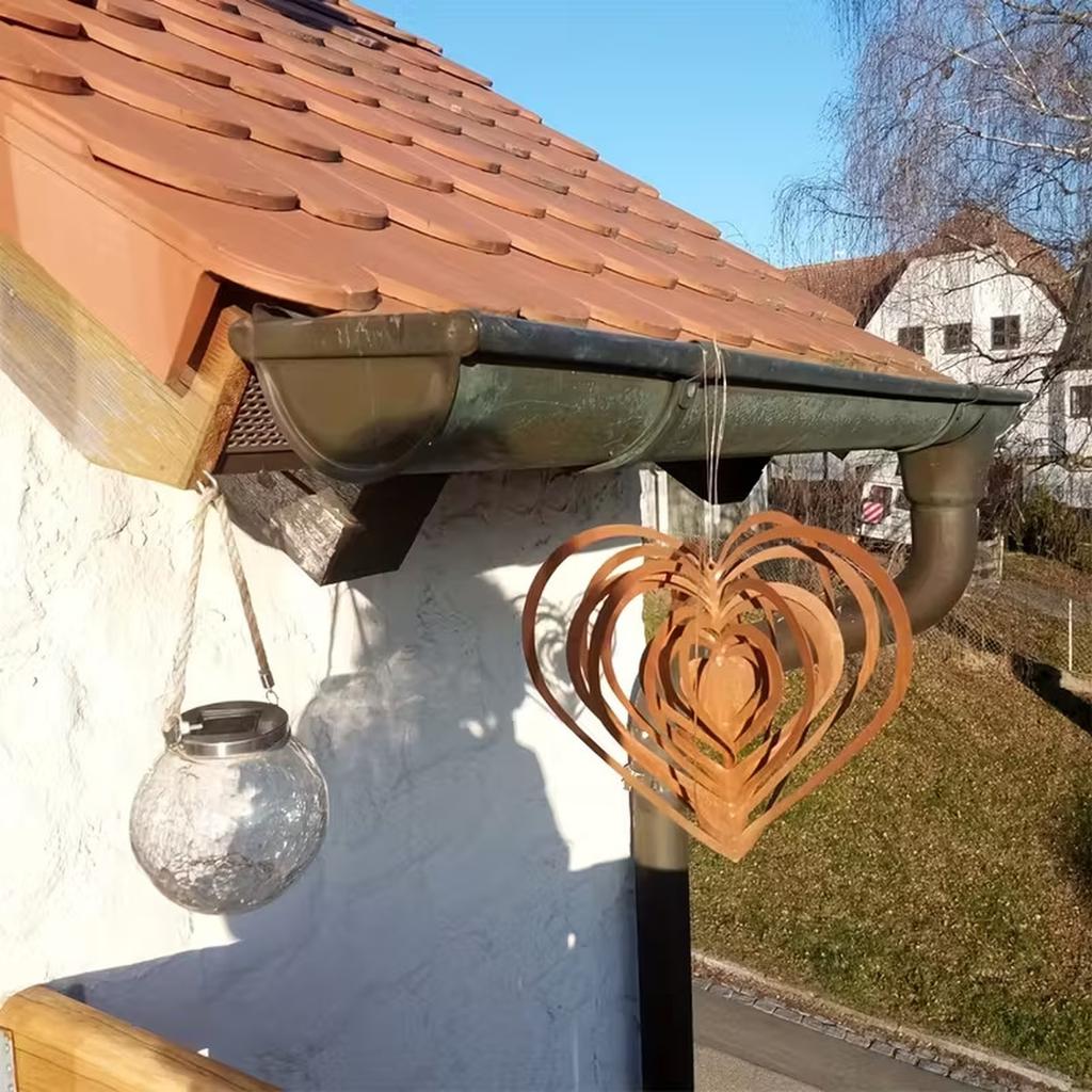 Metall Herzförmiger Windspinner Gartendekoration Außen Hängende Verzierung Rotierende Windmühlenkunst Skulptur für Terrasse Hof