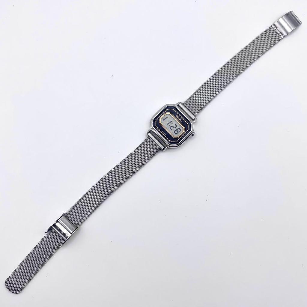 [USED] Rare Seiko Women's Watch with Digital Dial and Working Battery.