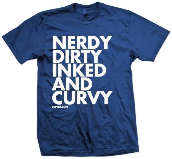 Новая футболка NERDY DIRTY INKED And CURVY Новая лицензированная футболка DPCTED M